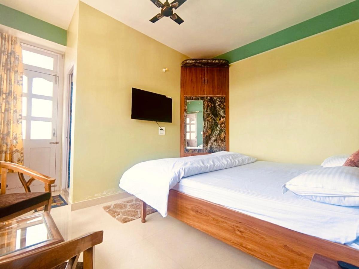 Partners Shimla Hostel Exterior photo